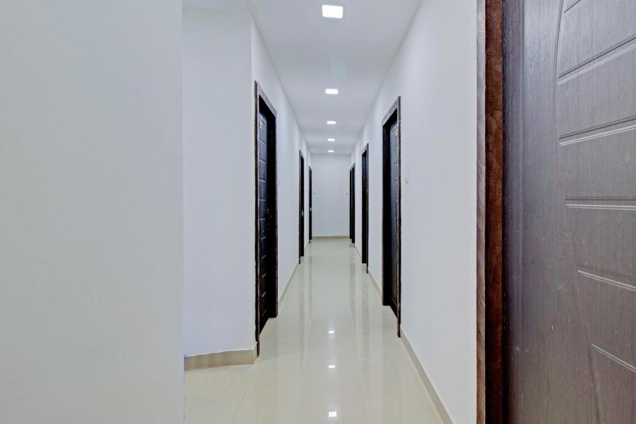Oyo Flagship 81436 Palace Lodge Mangalore Exterior foto