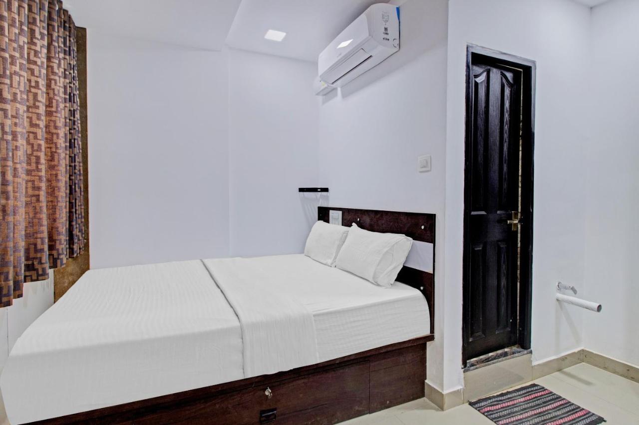 Oyo Flagship 81436 Palace Lodge Mangalore Exterior foto